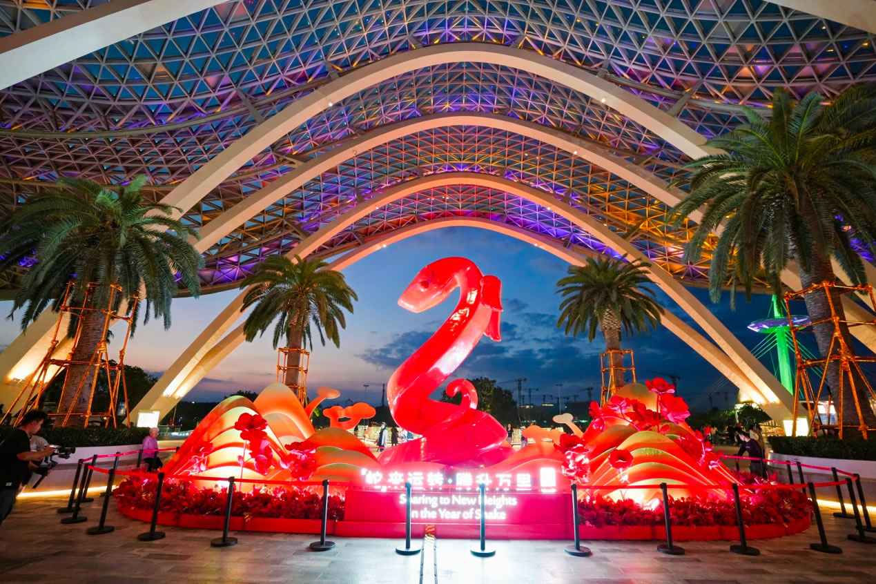 中免集團(tuán)以“免稅+非遺”煥新春節(jié)消費(fèi)體驗(yàn)，助推海南文旅市場熱潮